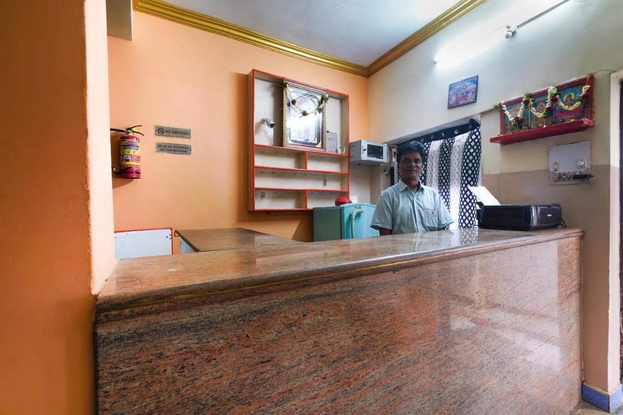 Spot On Sri Sai Lohith Lodge Near Snow World Secunderabad Екстер'єр фото