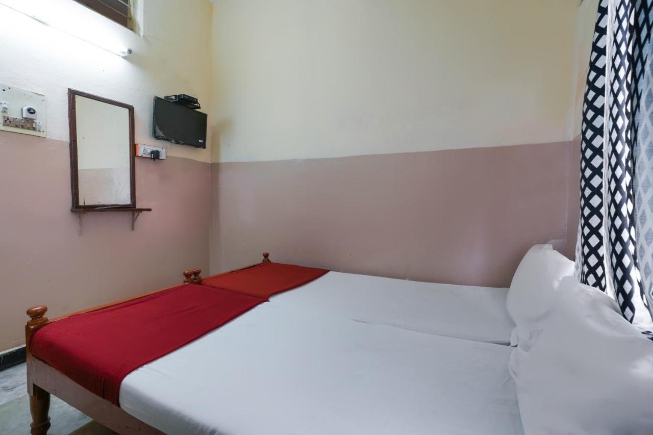 Spot On Sri Sai Lohith Lodge Near Snow World Secunderabad Екстер'єр фото
